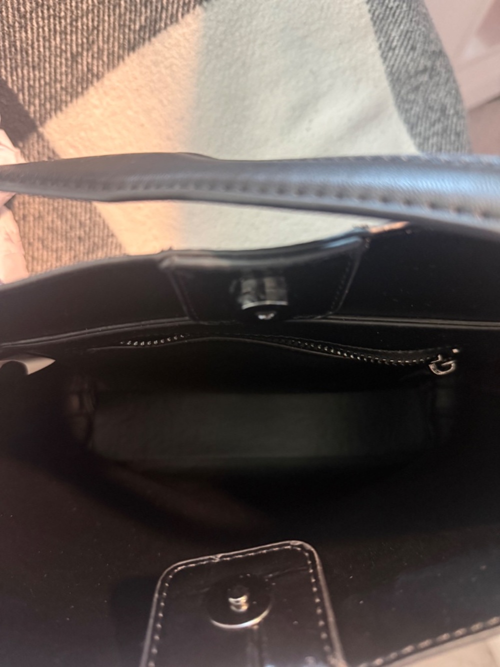 Steve Madden Black Leather Shoulder Bag - Picture 8 of 8